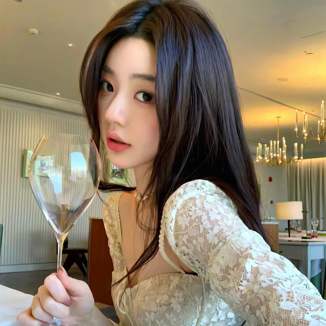 何百芮的地狱毒白